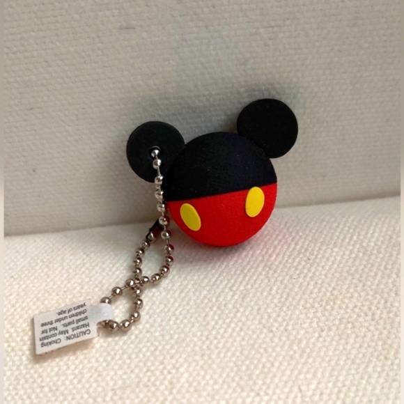 Disney Mickey Mouse Foam Mini Keychain New with Tag - Picture 2 of 2